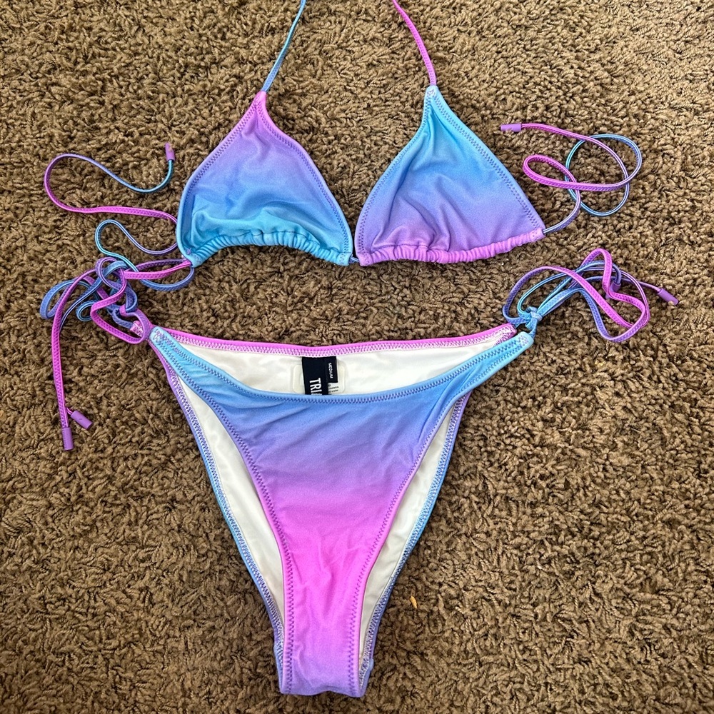 Triangl bikini